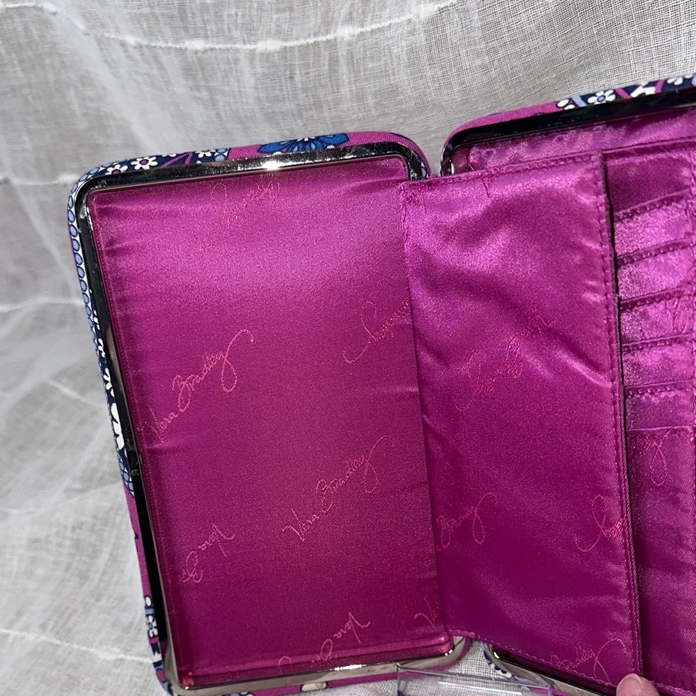 Vera Bradley Boysenberry Paisley Pattern Opera Wallet Style Clutch Designer EUC - Picture 13 of 16